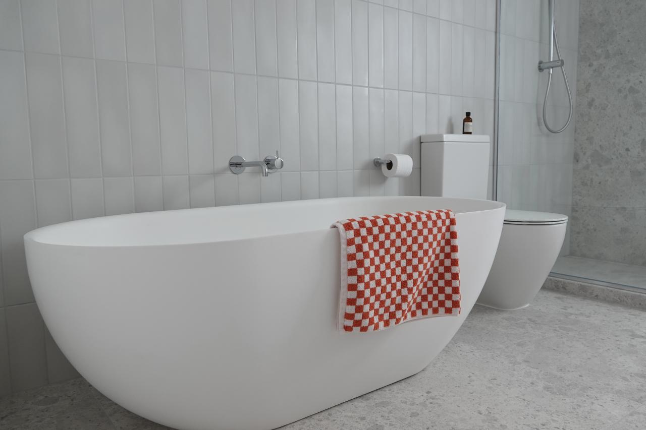 Contemporary Bathroom